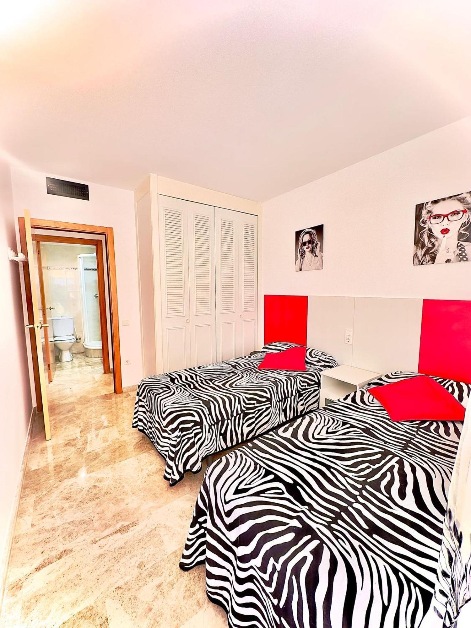 Ventura Park B4 0 Lägenhet Salou Exteriör bild